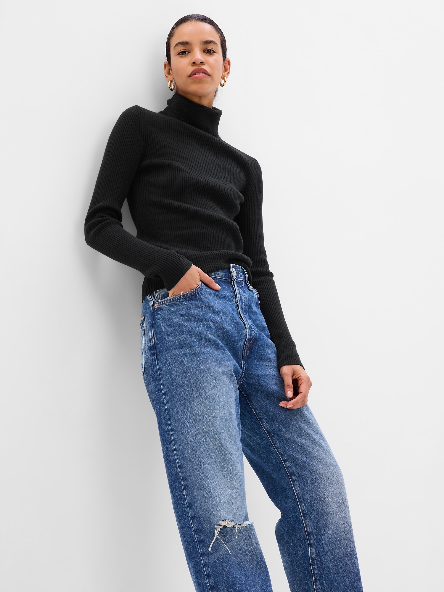 Gap black hot sale turtleneck sweater