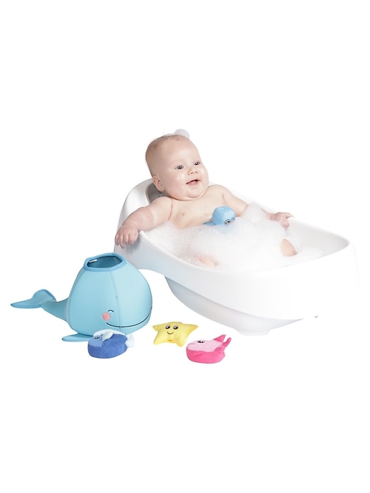 Image number 5 showing, Whale Floating Fill n Spill Bath Toy