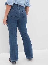 High Rise '70s Flare Jeans with Washwell