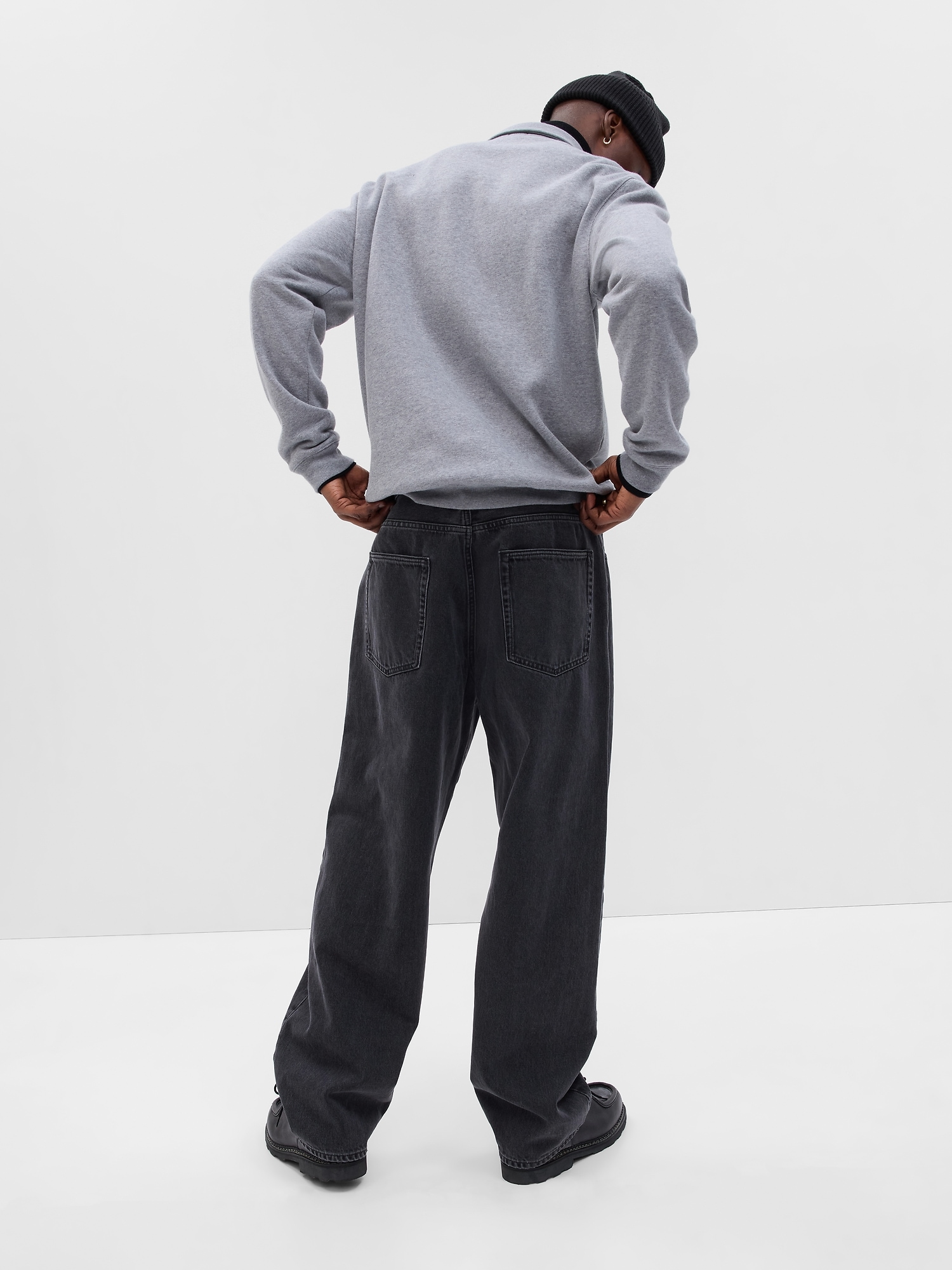 Buy Men's Black Baggy Fit Jeans Online