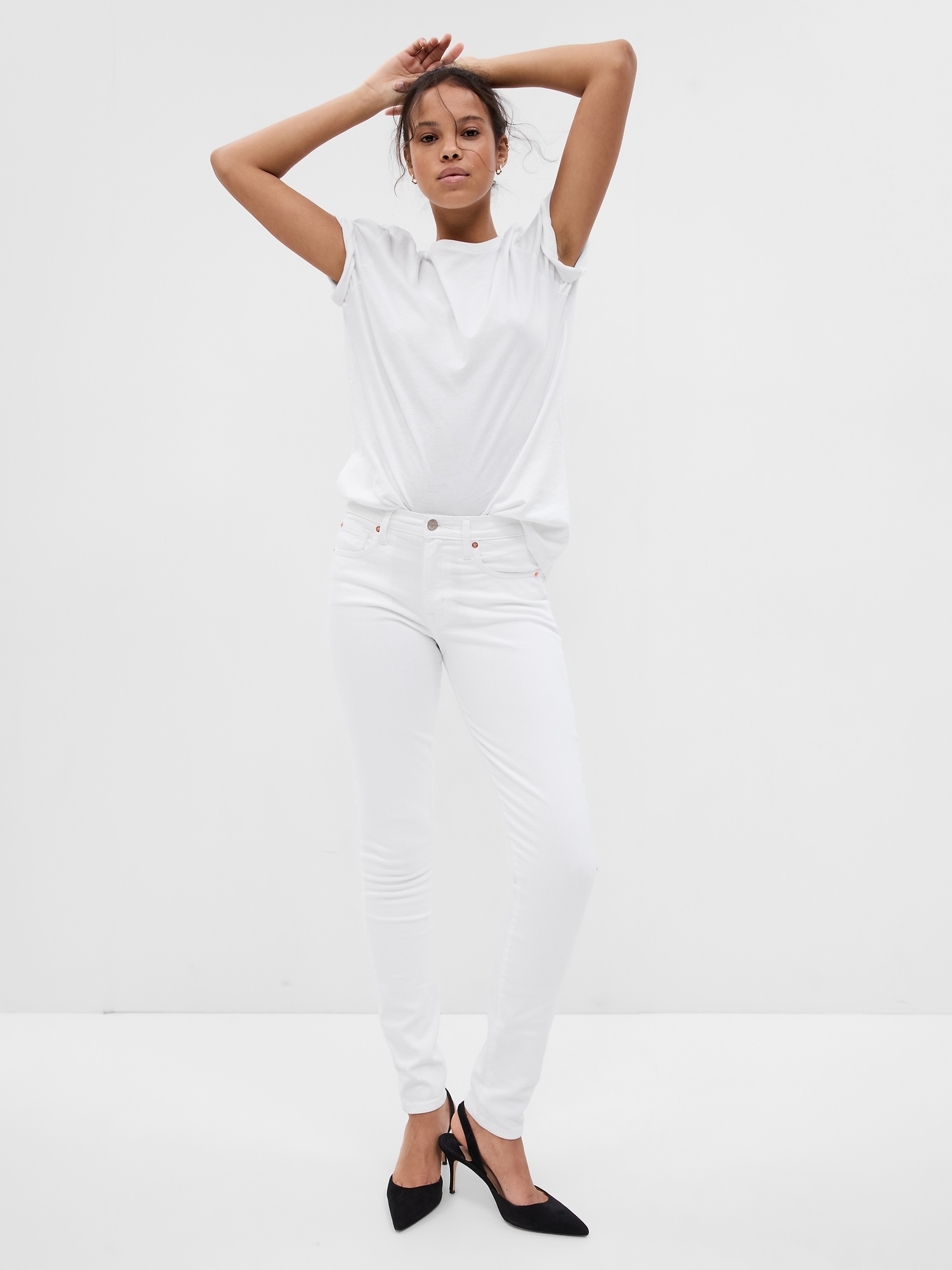Gap Mid Rise True Skinny Jeans With Washwell In White