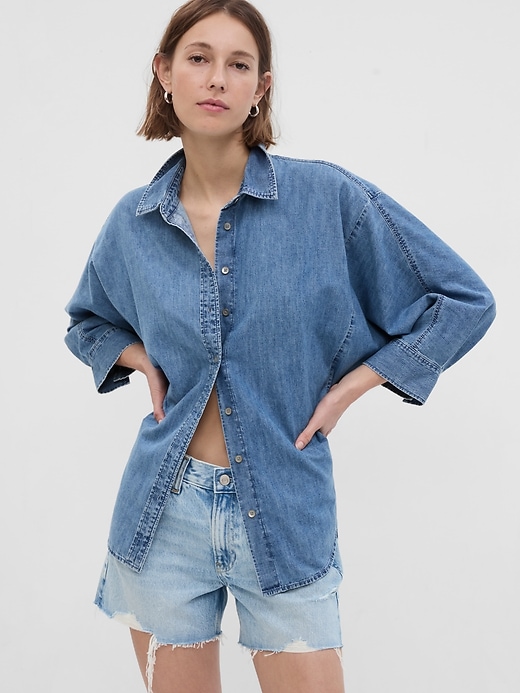 Image number 1 showing, 100% Organic Cotton Denim 3/4 Sleeve Big Shirt with Washwell