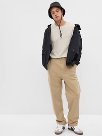 Gap deals khaki pants