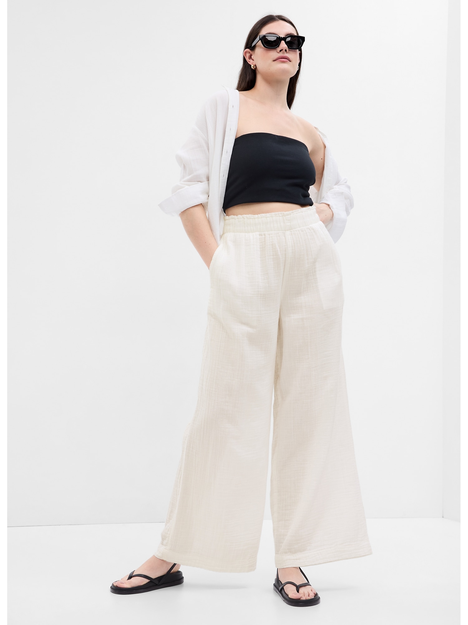 Obsessed: Gap Cotton-Gauze Wide-Leg Pants For Summer - The Mom Edit