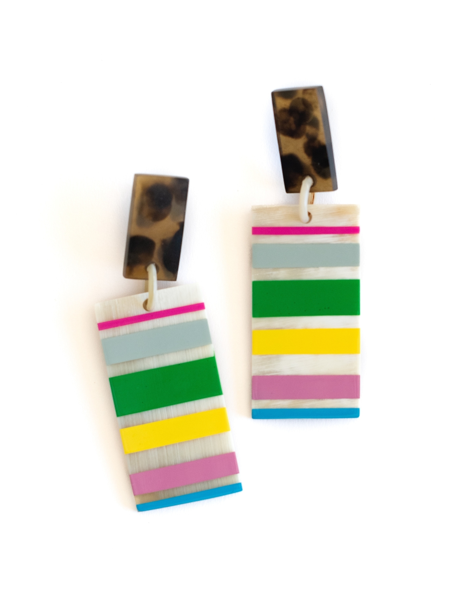 Gap Tortoise Top Rainbow Earrings multi. 1