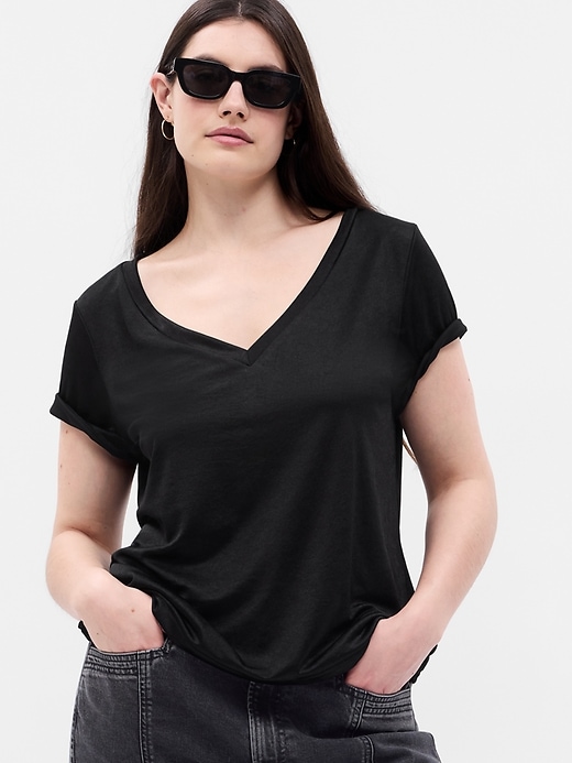 Image number 4 showing, Vintage Satin V-Neck T-Shirt