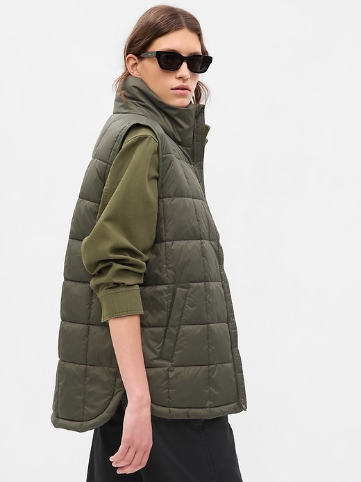 Gap black shop puffer vest