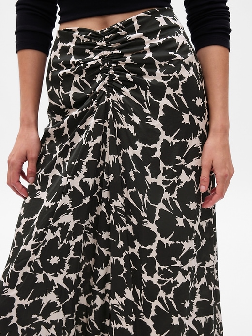 Image number 3 showing, Ruched Floral Midi Skirt