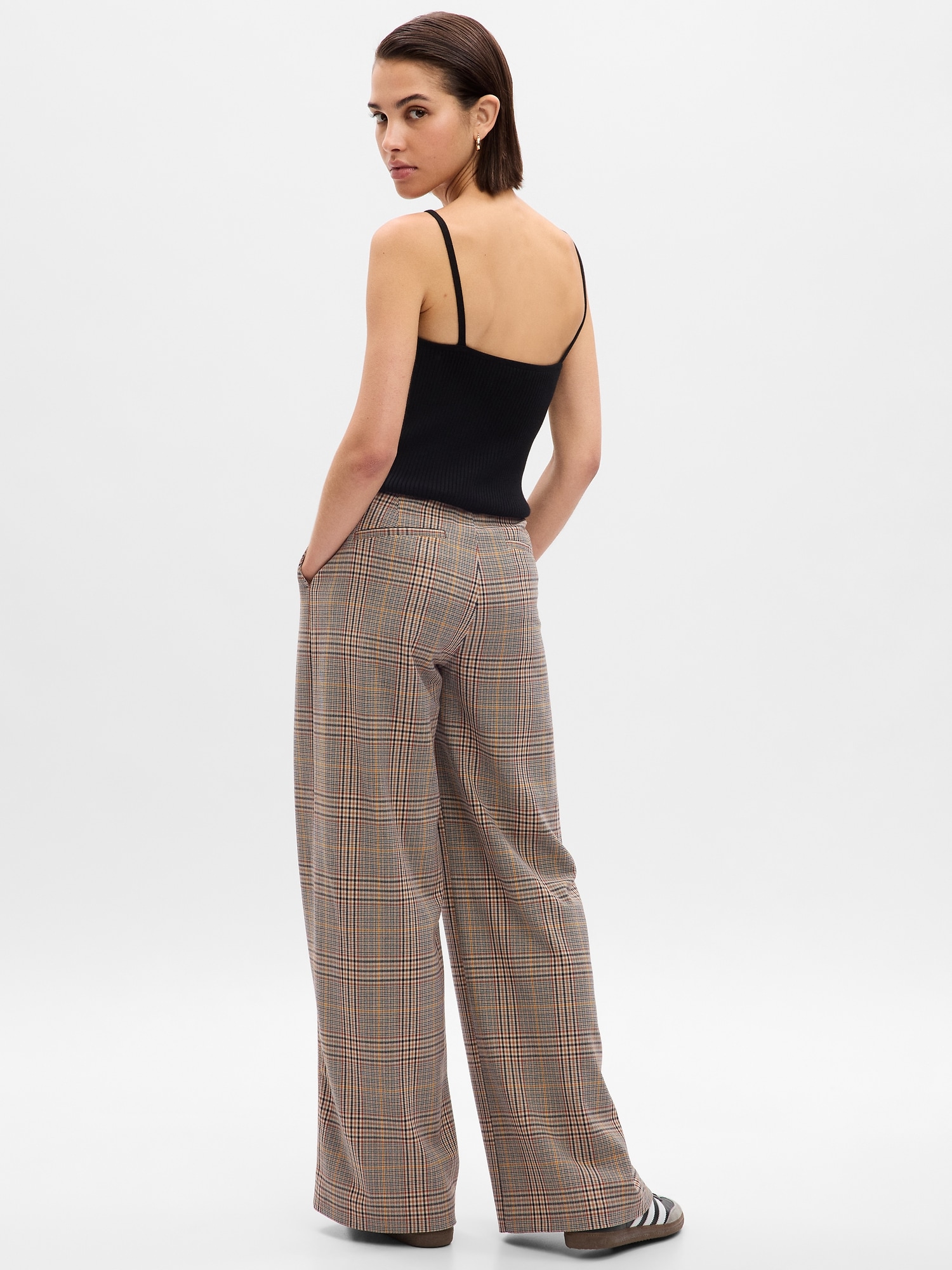 Plus Size Brown Check Wide Leg Trousers | Nasty Gal