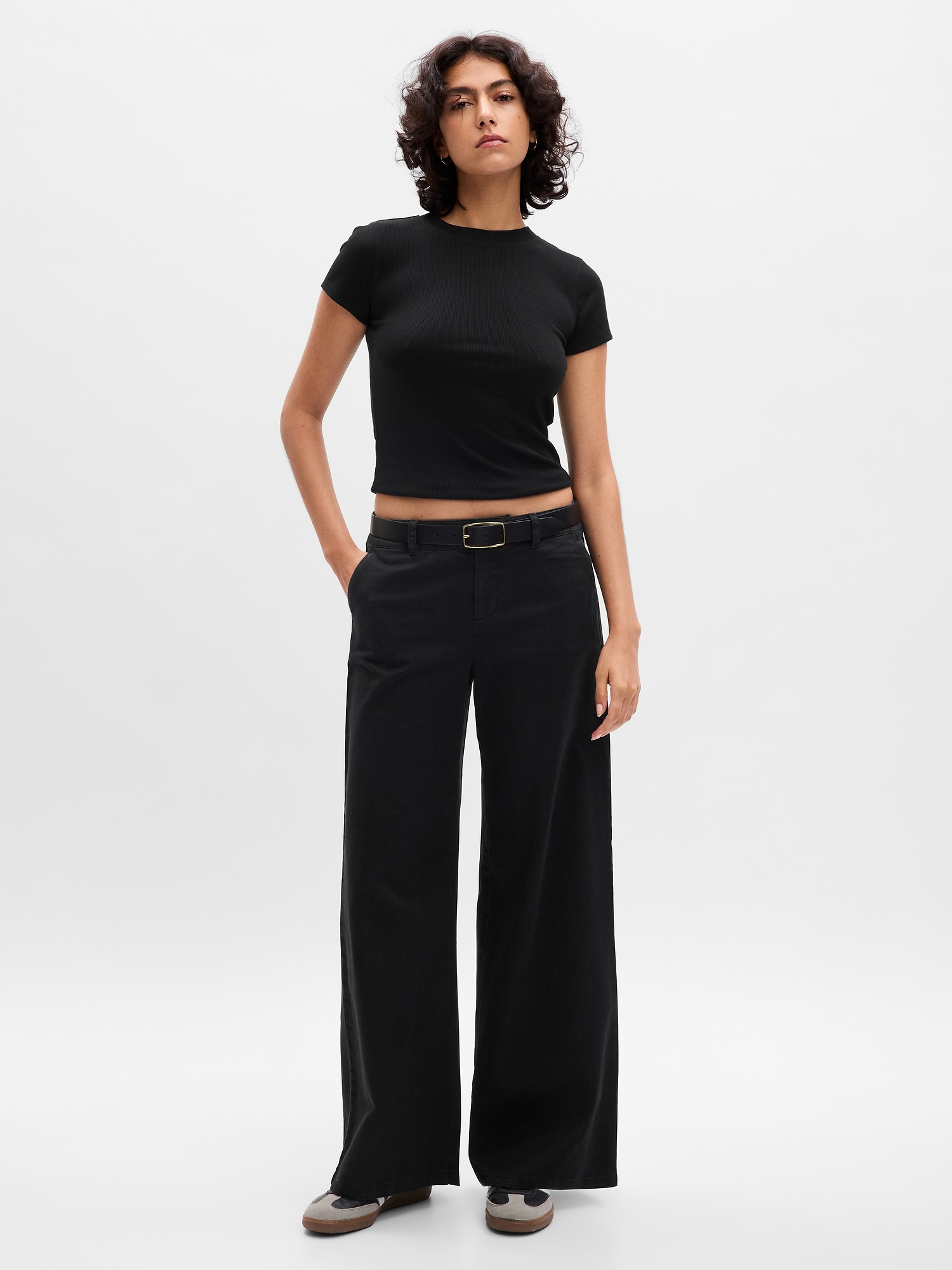Romola Trousers - Low Rise Relaxed Pocket Flap Detail Straight Leg Trousers  in Mocha | Showpo USA