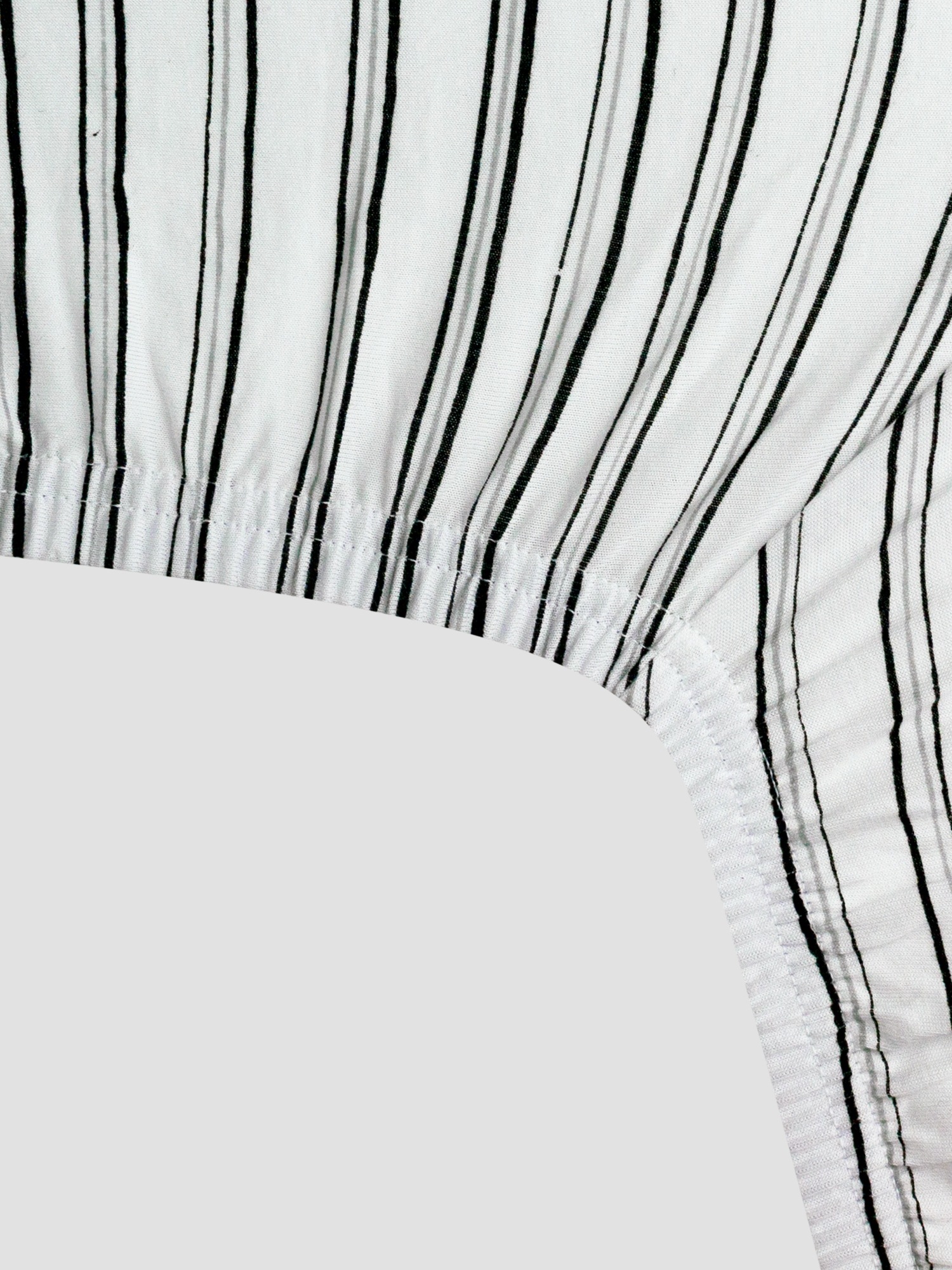 Black and white striped crib outlet sheet