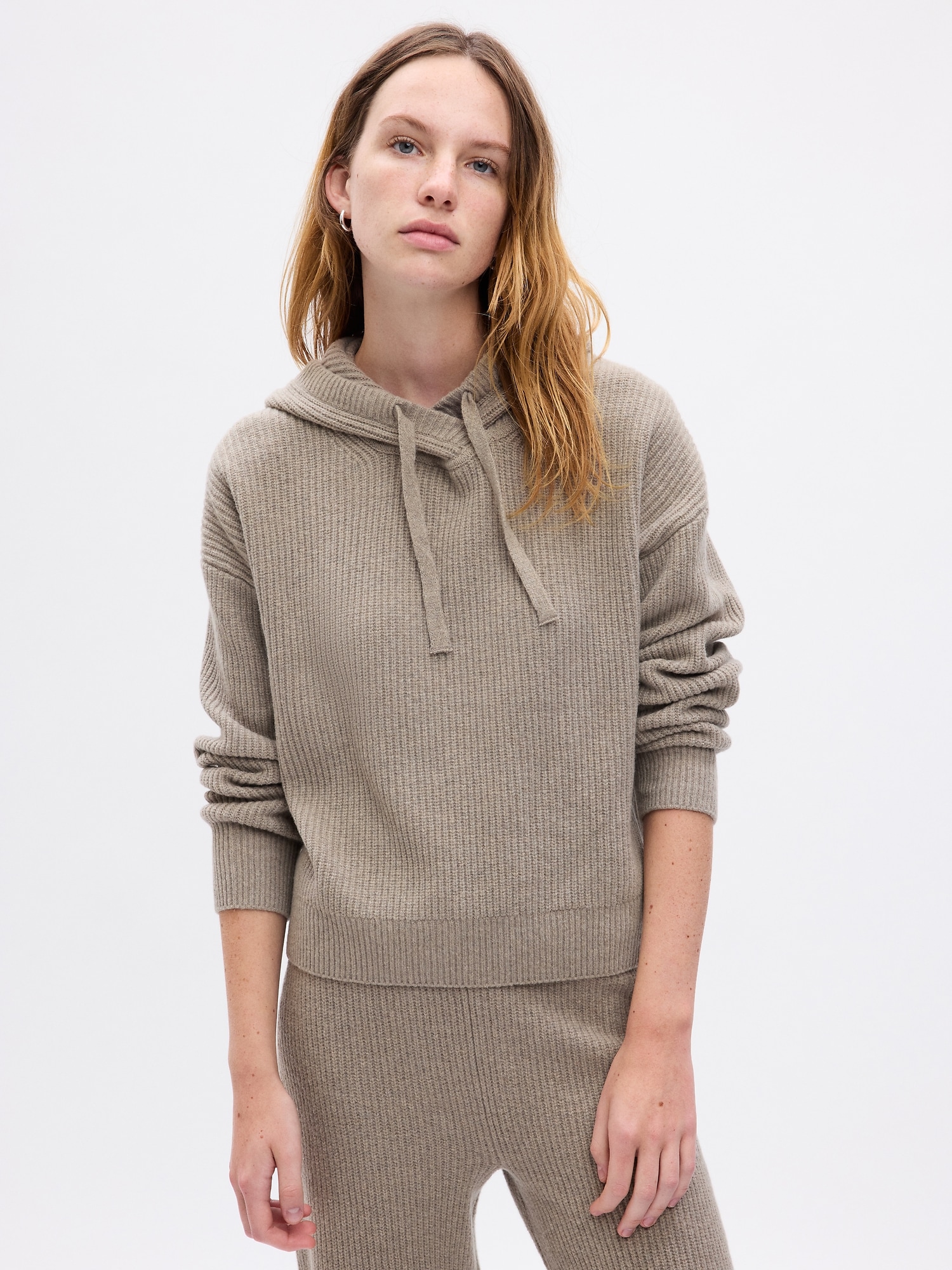 Gap Cashsoft Shaker-stitch Sweater Hoodie In Medium Cool Brown