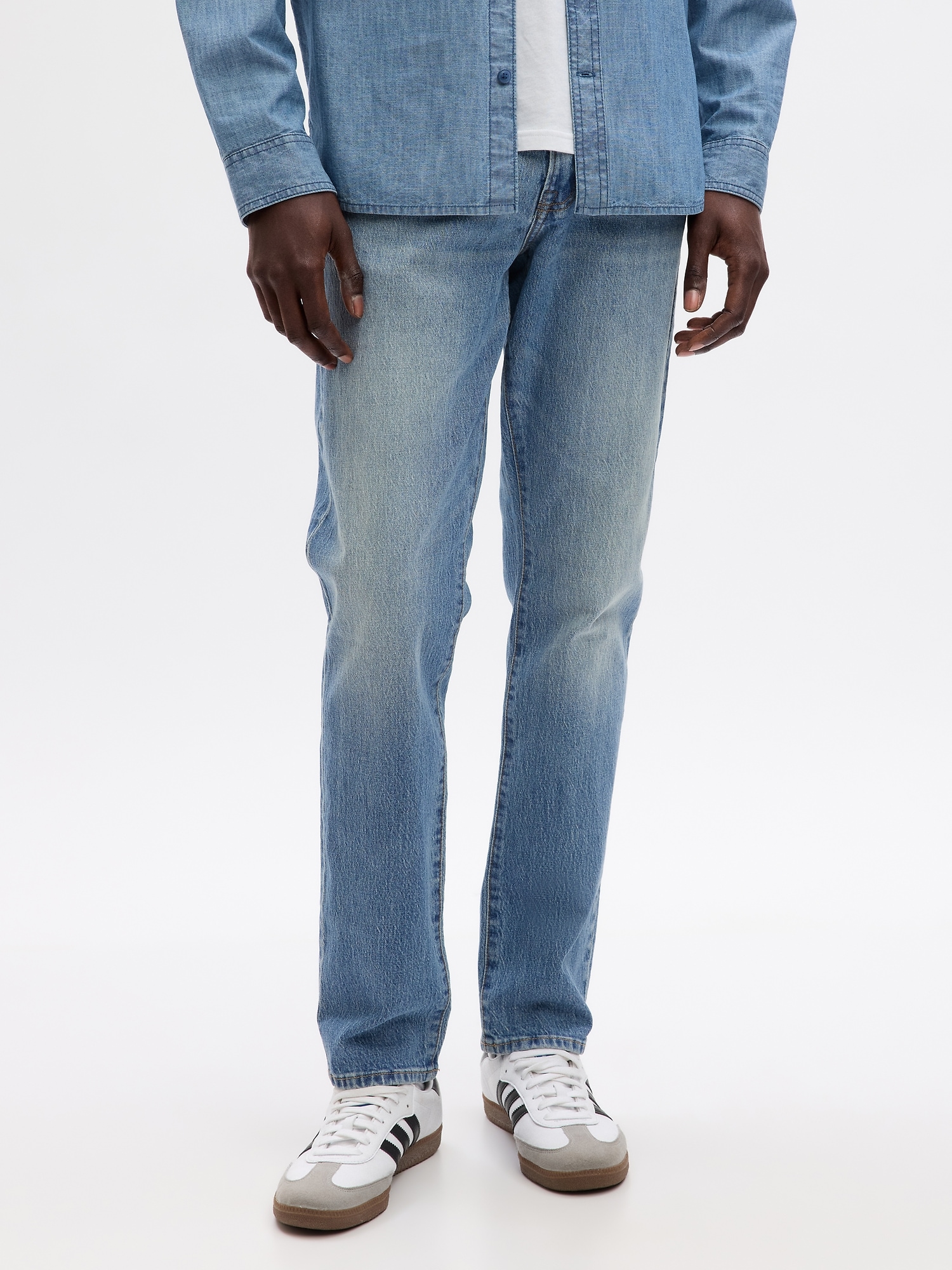 GAP Men's Slim Taper Fit Denim Jeans, Washed Black, 28W x 30L
