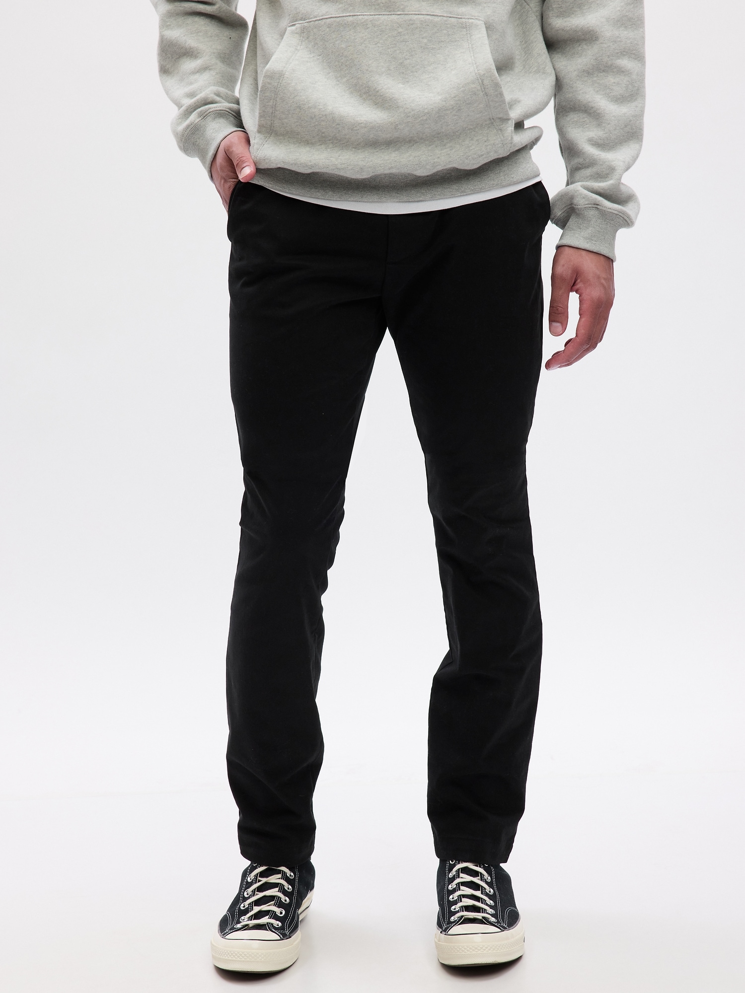 Gap Modern Khakis In Slim Fit With Gapflex Soft Black