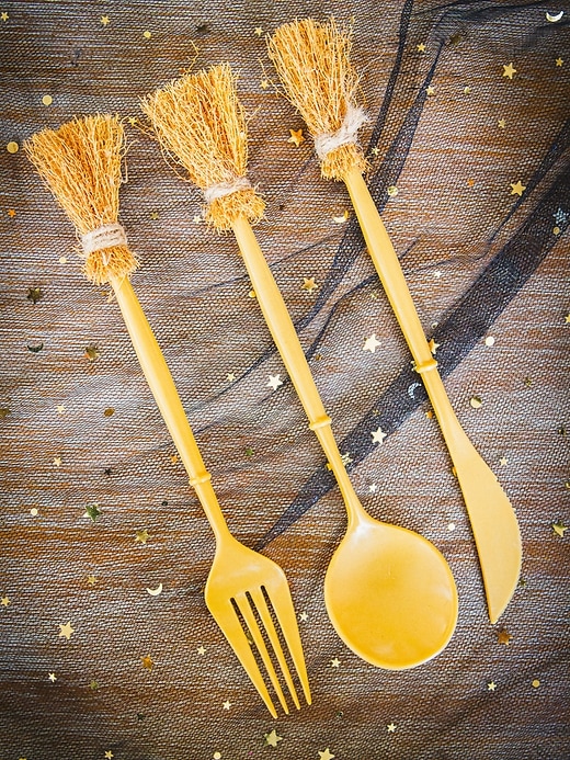 Image number 3 showing, Ma Fete Halloween Cutlery Set