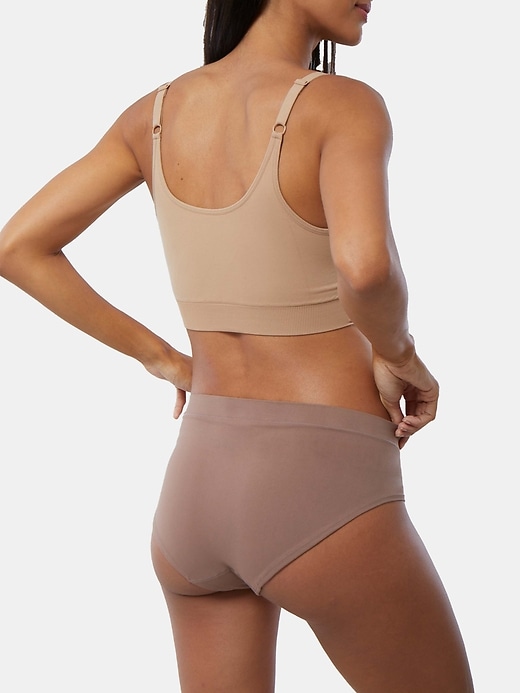 Image number 3 showing, Ingrid and Isabel Maternity Cooling Seamless Underwear 3 Pack