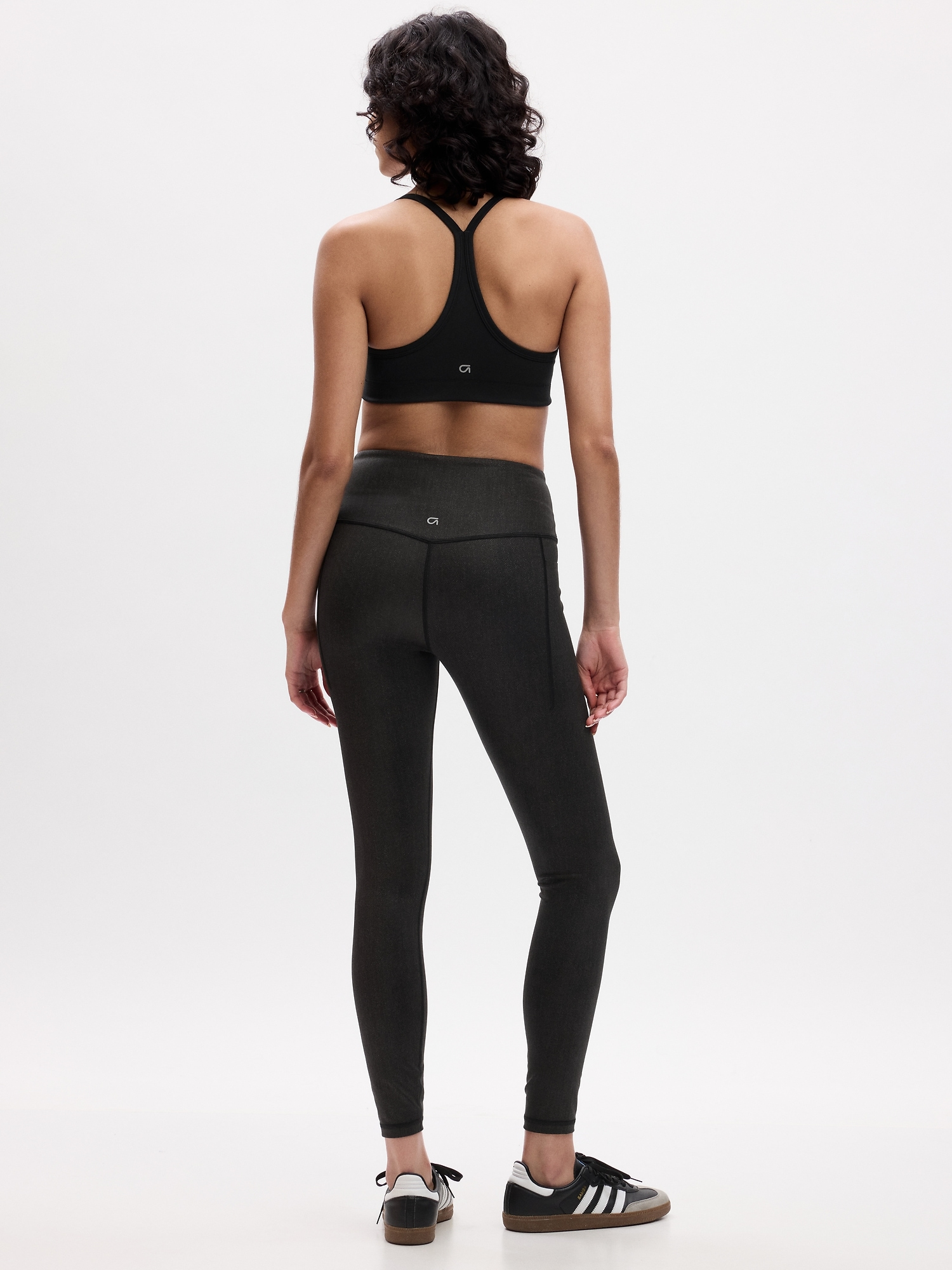 GAP, Intimates & Sleepwear, Gap Fit Recycled Power Black Support Bra Size  Medium