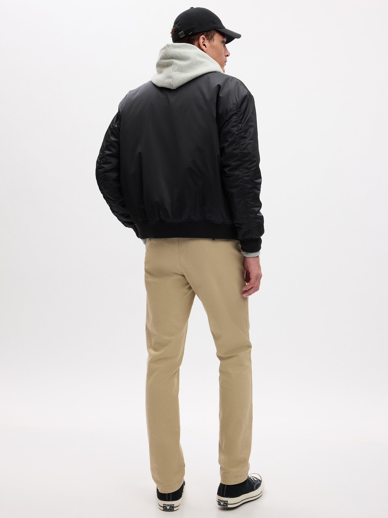 Gap Modern Khakis In Slim Fit With Flex In Brown Noir