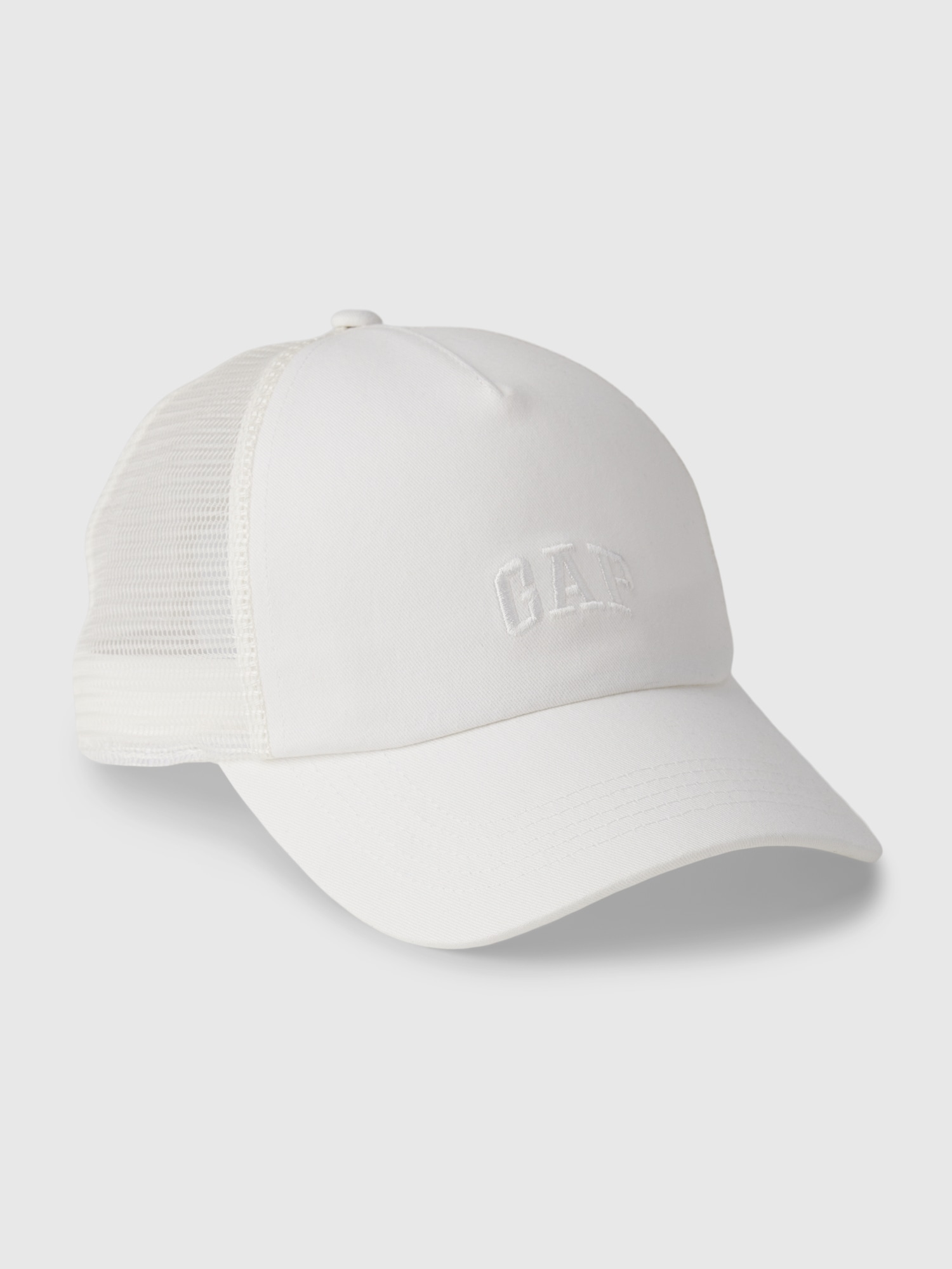 Gap Arch Logo Trucker Hat In Off White