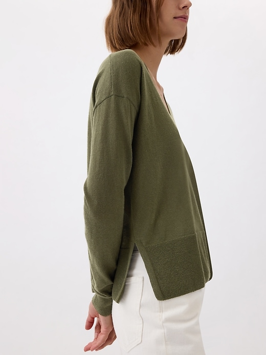 Image number 4 showing, 24/7 Split-Hem Linen-Blend Sweater