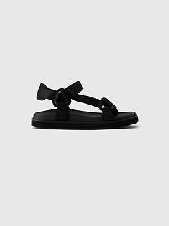 Gap deals boys slippers