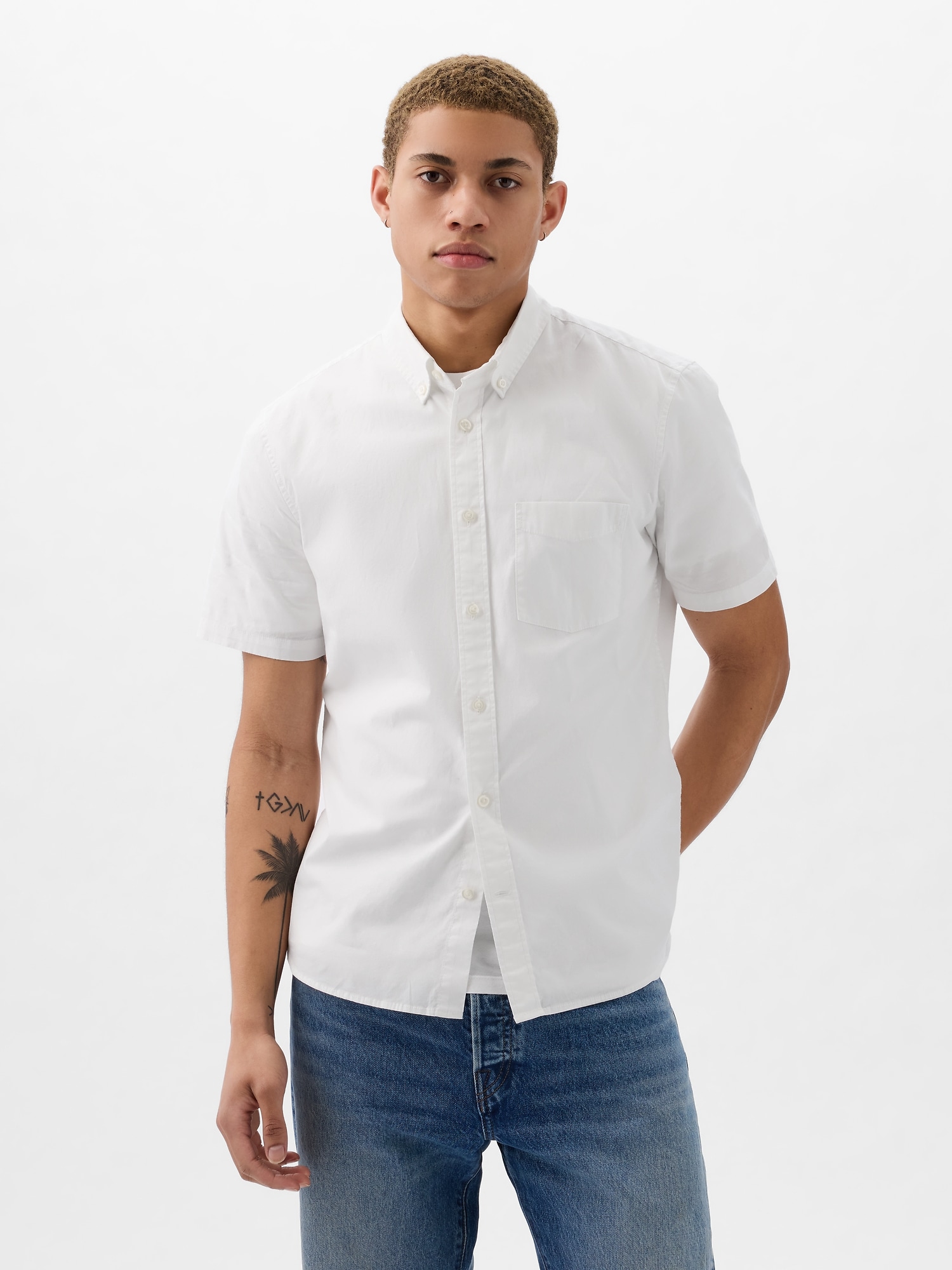 Gap All-day Poplin Shirt In Standard Fit In Optic White