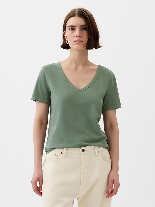 Image number 1 showing, Organic Cotton Vintage V-Neck T-Shirt