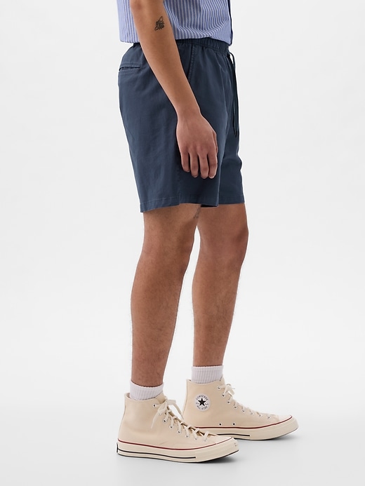 Image number 3 showing, 7" Easy Shorts With E-Waist