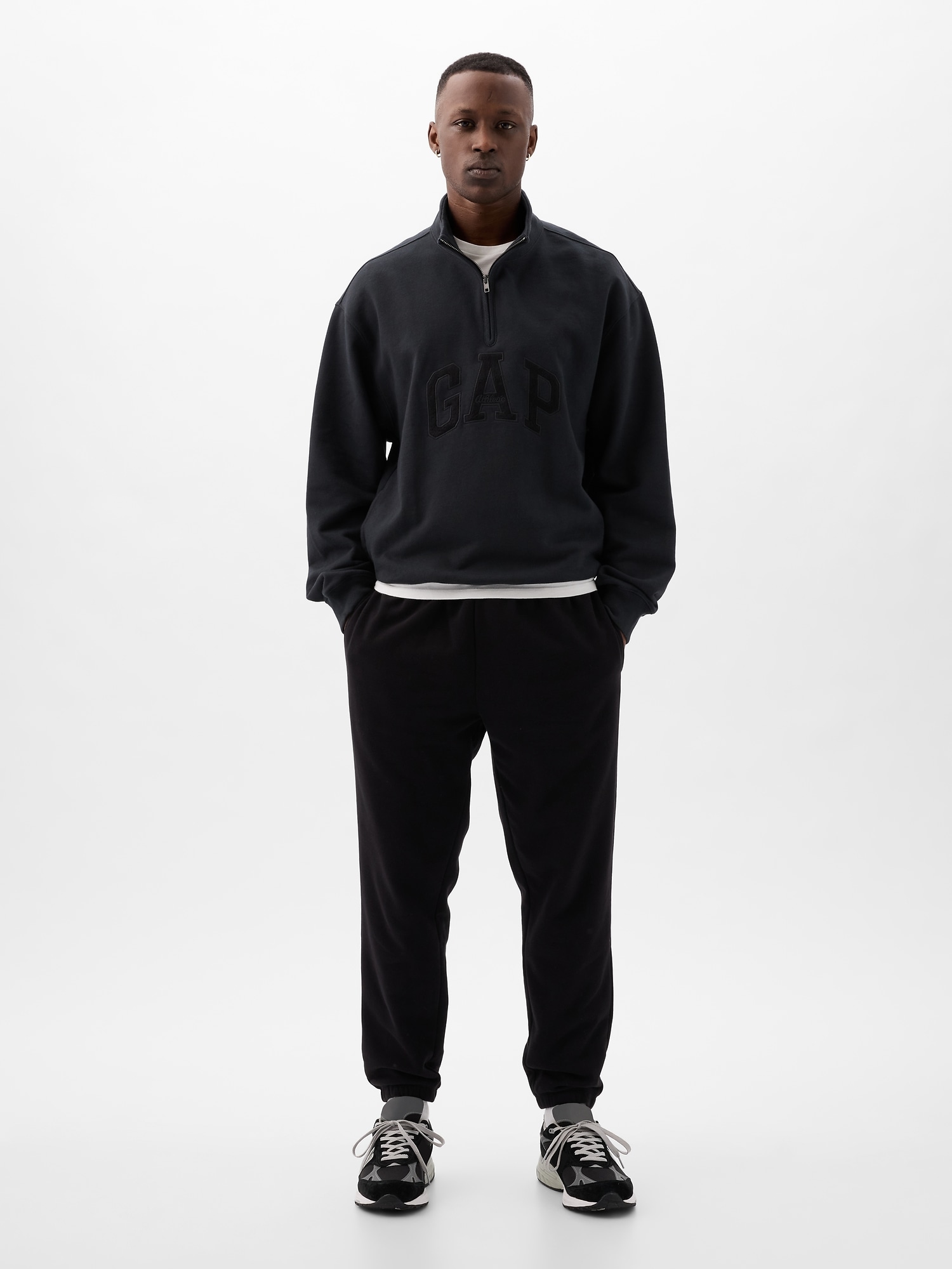 Heavyweight Gap Arch Logo Pullover | Gap