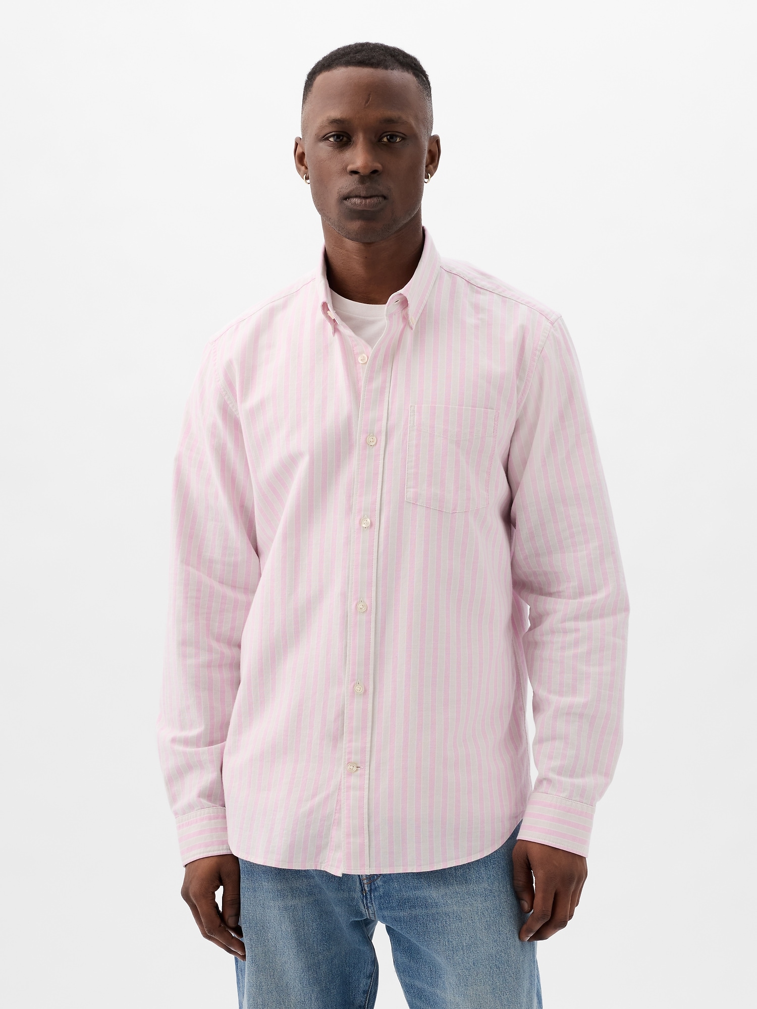 Classic Colorblock Oxford Shirt in Standard Fit with In-Conversion Cotton