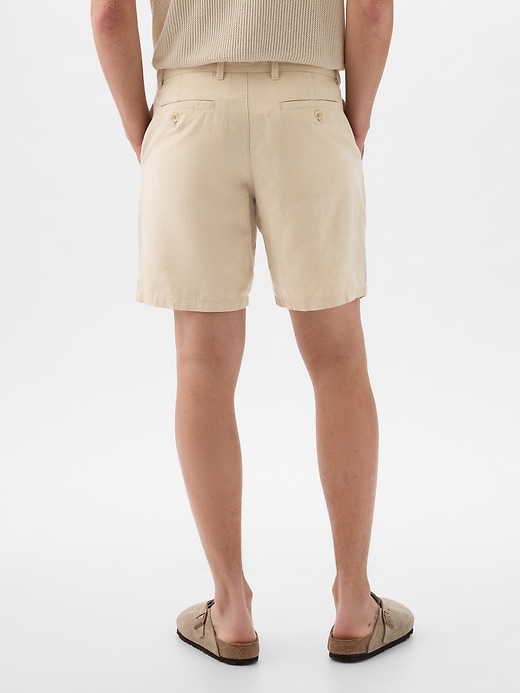 Image number 4 showing, 8" Linen-Cotton Shorts