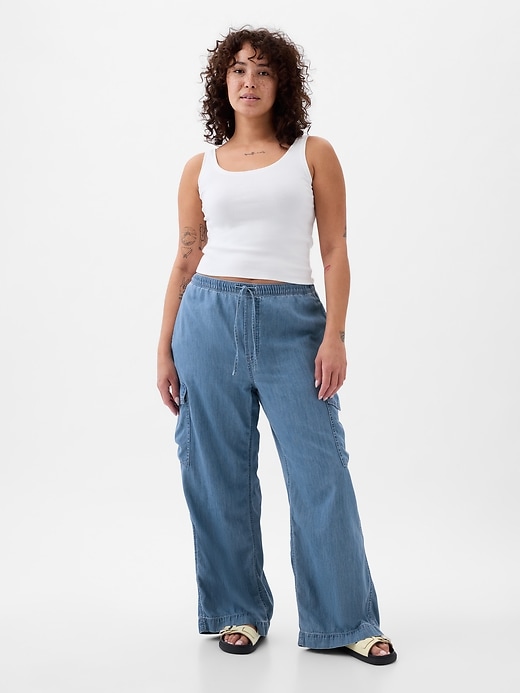Image number 5 showing, High Rise Cargo Easy Jeans