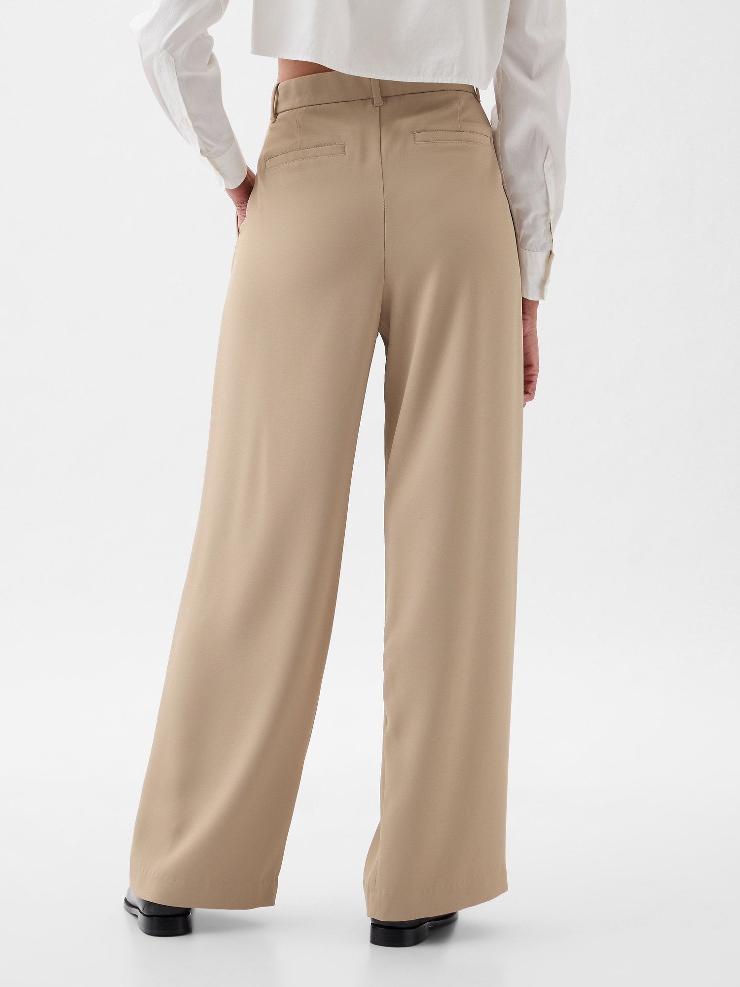 A New Day Women's High-Rise Pleat Front Straight Leg Ankle Pants Tan Size 16