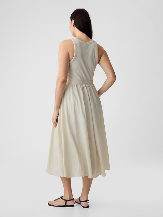Image number 5 showing, Textured Crinkle Midi Dress