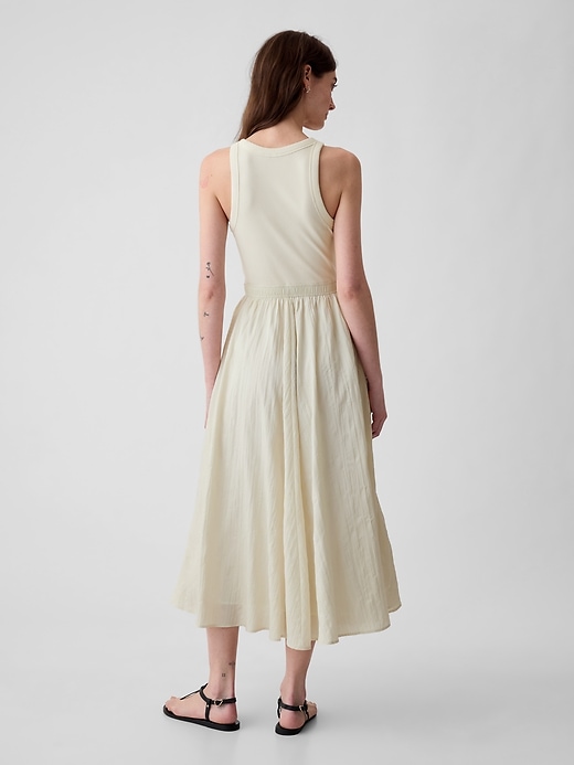 Image number 2 showing, Textured Crinkle Midi Dress