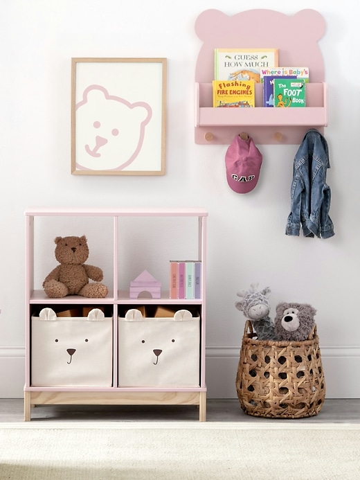 Image number 7 showing, babyGap Brannan Bear Bookcase with Bins