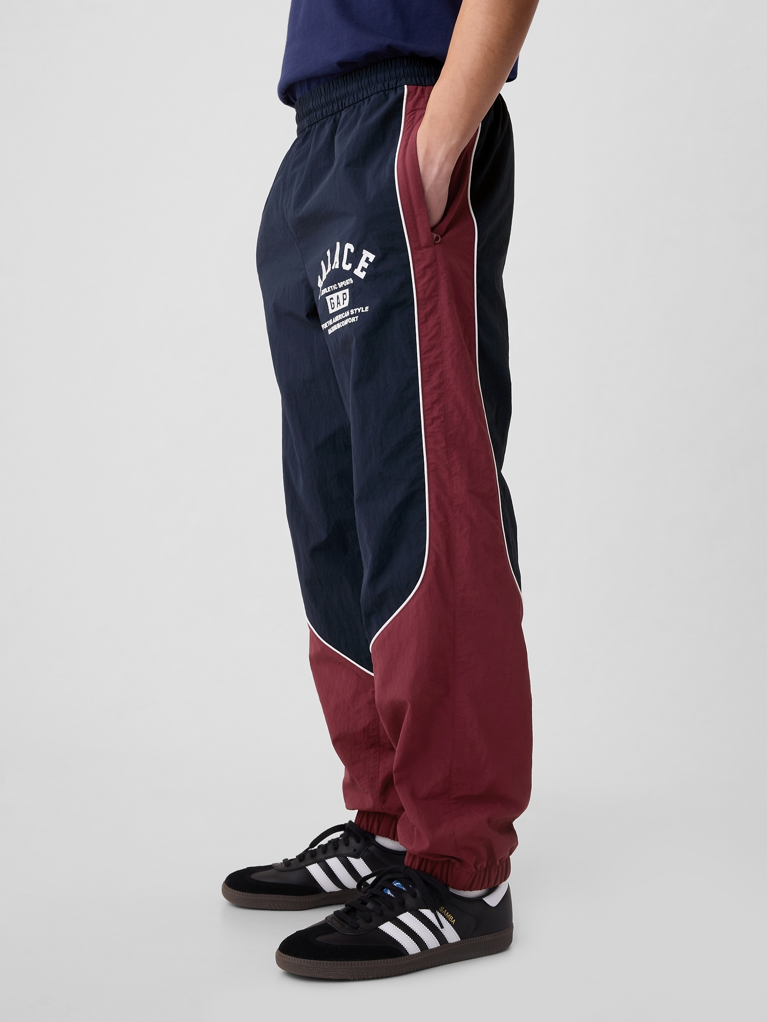 2024人気No.1の パンツ L Pants Track Nylon Gap x PALACE パンツ ...