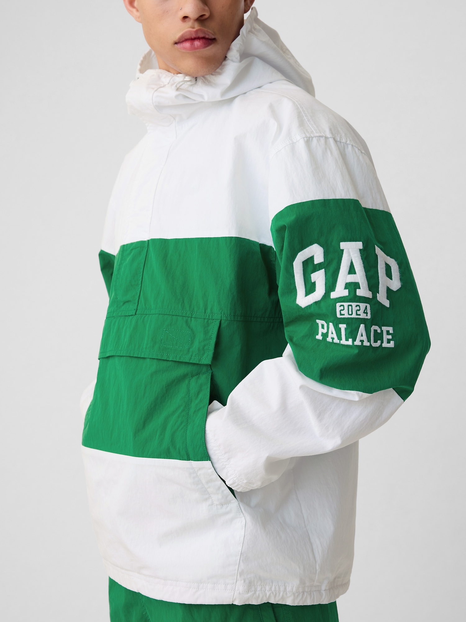 ☆安心の定価販売☆】 ジャケット・アウター PALACE S GREEN / WHITE 