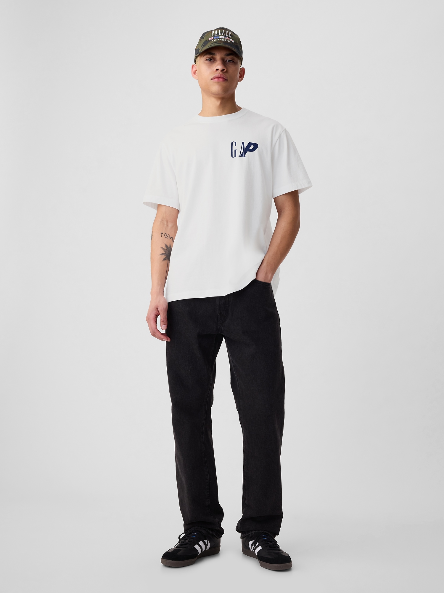 Palace Gap T-Shirt | Gap