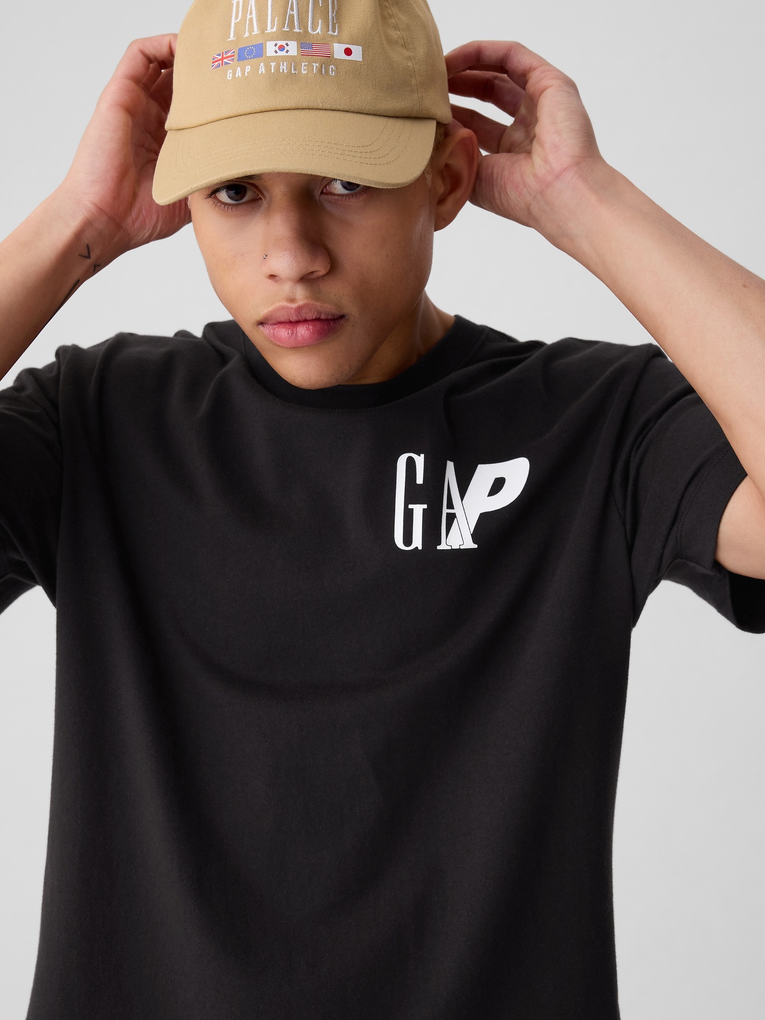 Palace Gap T-Shirt | Gap
