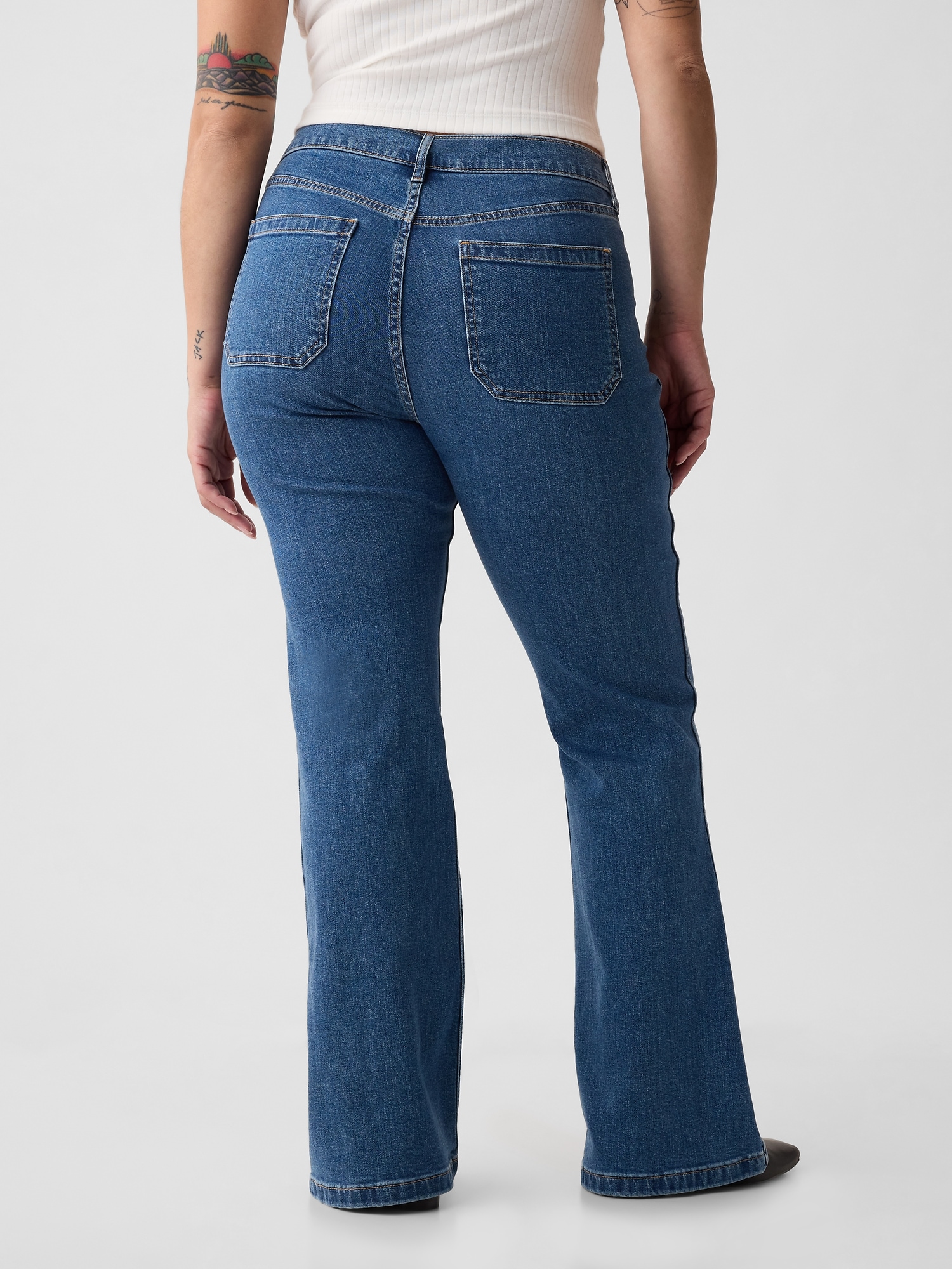 Retro Pocket Flare Jeans in 90's Indigo