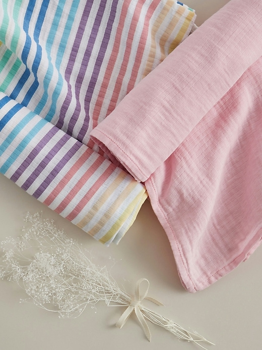 Image number 2 showing, Honest Baby Clothing Two Pack Organic Cotton Swaddle Blankets