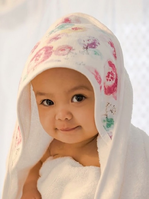 Image number 4 showing, Honest Baby Clothing Two Pack Organic Cotton Hooded Towels