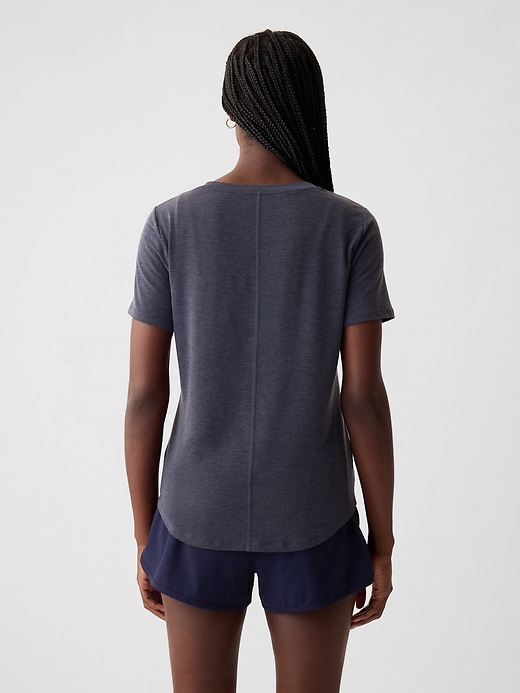 Image number 2 showing, GapFit Breathe T-Shirt