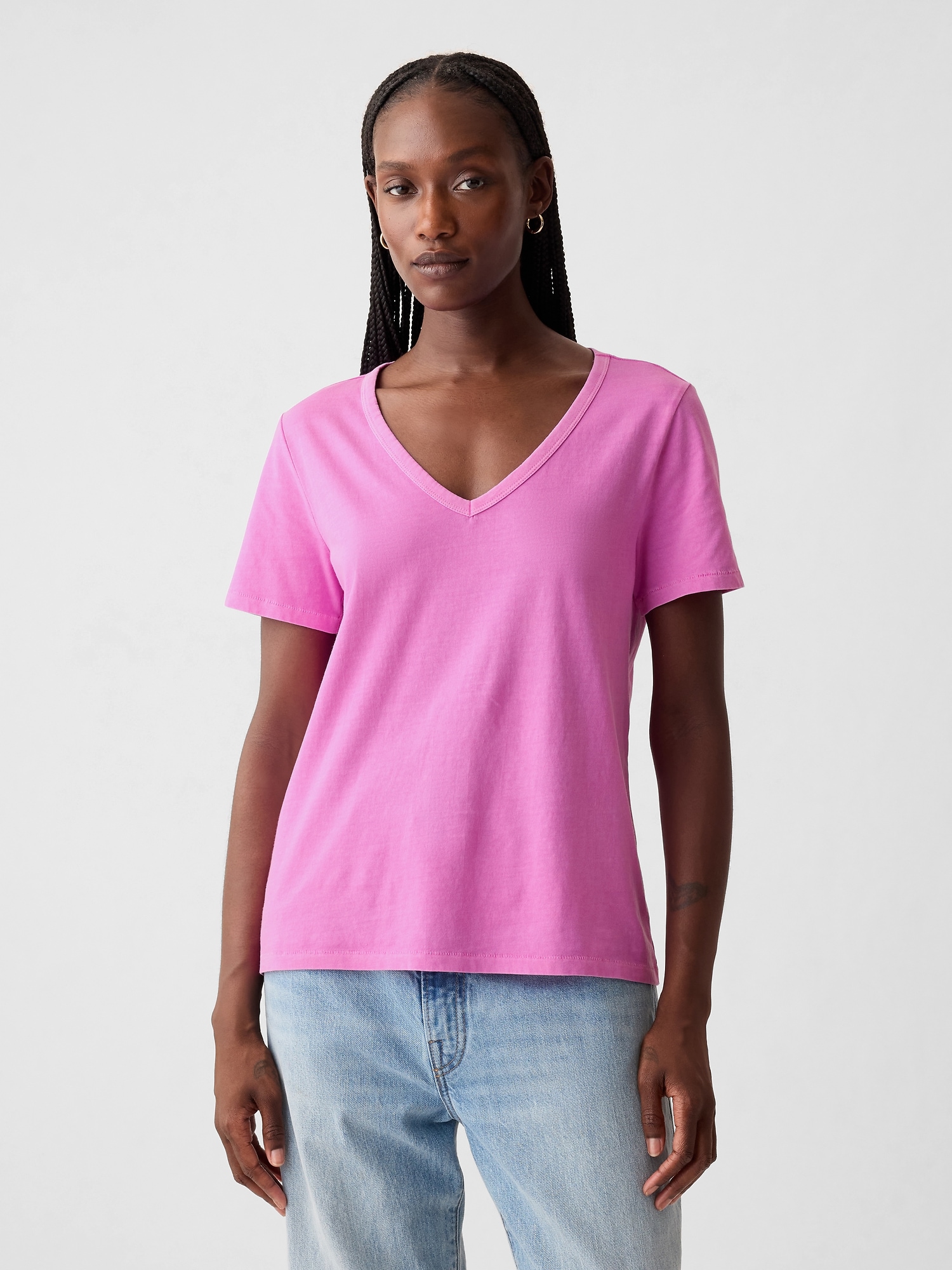 Shop Gap Organic Cotton Vintage V-neck T-shirt In Budding Lilac Purple