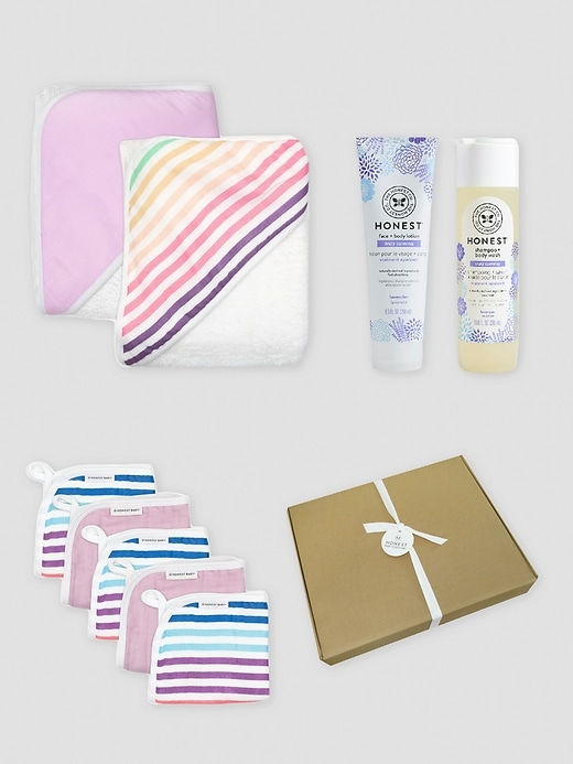 Image number 5 showing, Honest Baby Clothing Bubbles and Cuddles 9 Piece Bath Gift Set