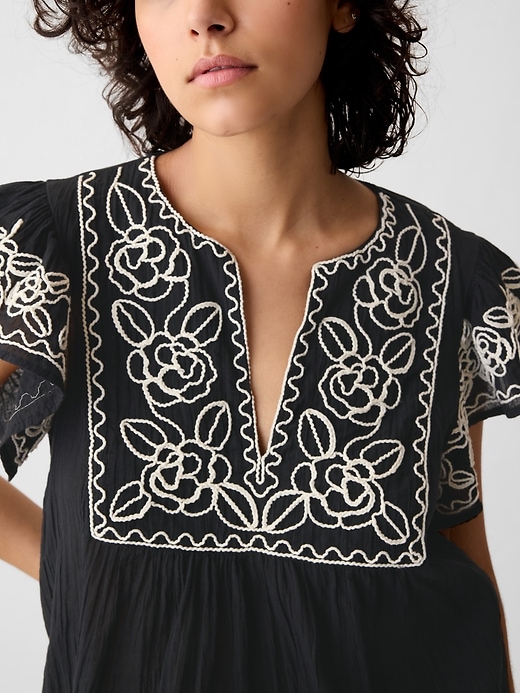 Image number 4 showing, Crinkle Gauze Embroidered Cropped Shirt