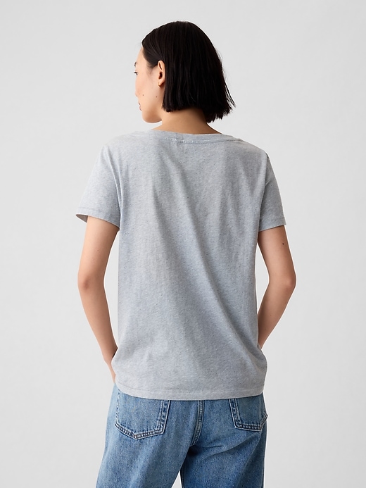 Image number 2 showing, Organic Cotton Vintage V-Neck T-Shirt