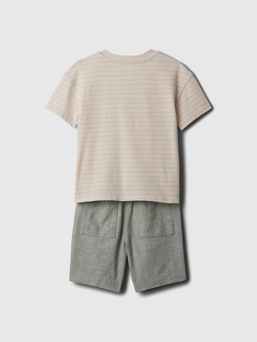 Image number 2 showing, babyGap Henley Outfit Set