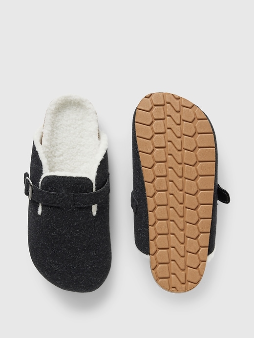 Image number 3 showing, Kids Cozy Sherpa Clogs